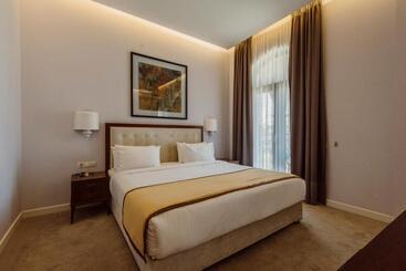 Golden Palace Batumi Hotel & Casino