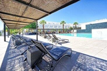 هتل Aequora Lanzarote Suites