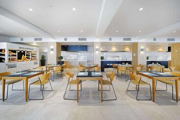Hotel Aequora Lanzarote Suite ¡Ofertazo! - Puerto del Carmen
