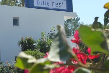 هتل Blue Nest