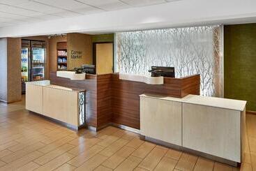 هتل Fairfield Inn & Suites By Marriott Gainesville