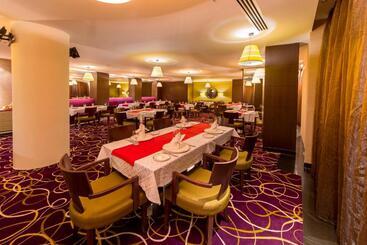 هتل Grand Swiss