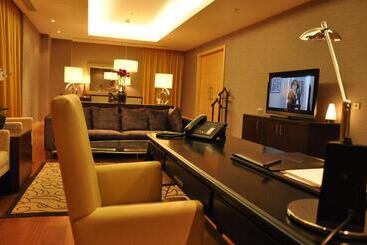 هتل Grand Swiss