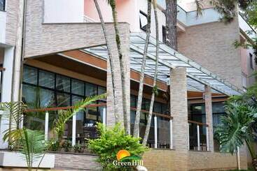 هتل Green Hill