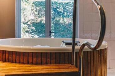 Los Tilos Hotel Y Spa By Cph