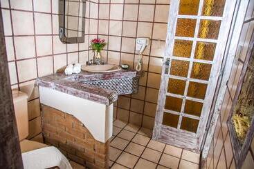 هتل Pousada Arraial Candeia