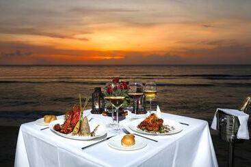 هتل Sudamala Resort, Senggigi, Lombok