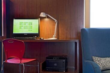 هتل Towneplace Suites By Marriott Dodge City