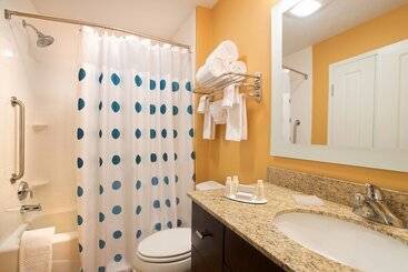 هتل Towneplace Suites By Marriott Dodge City
