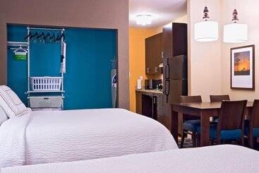 هتل Towneplace Suites By Marriott Dodge City