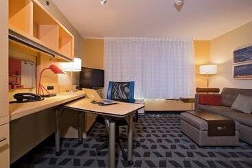 هتل Towneplace Suites By Marriott Dodge City
