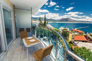 Lemon Villa Hotel   Adult Only