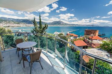 Lemon Villa Hotel   Adult Only