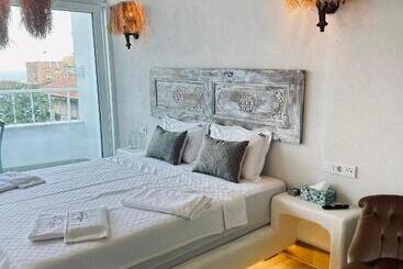 Lemon Villa Hotel   Adult Only