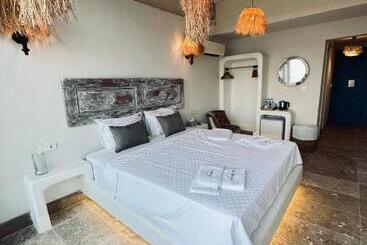 Lemon Villa Hotel   Adult Only