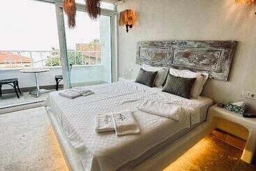 Lemon Villa Hotel   Adult Only