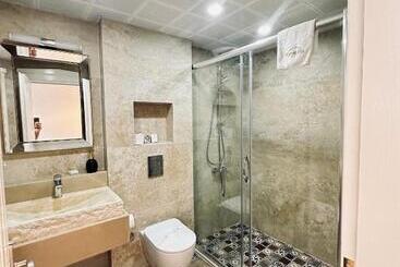 Lemon Villa Hotel   Adult Only