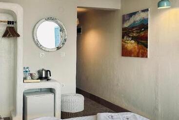 Lemon Villa Hotel   Adult Only