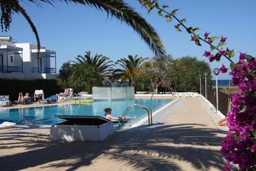 Miros Hotel Apartments