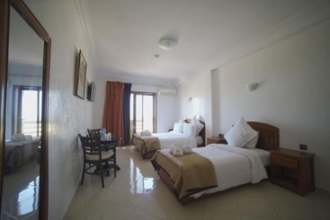Riad Asfi