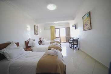 Riad Asfi