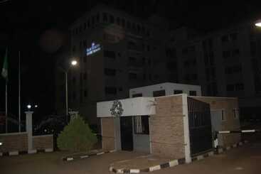 Room In Lodge Owu Crown Hotel, Ibadan