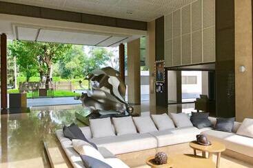 Baan Mai Khao Apartment