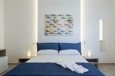 تختخواب و صبحانه Domus Terra Mare
