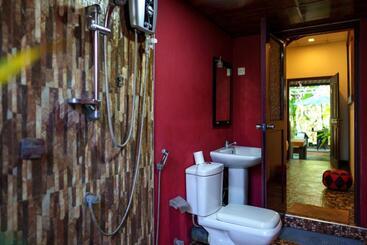 تختخواب و صبحانه Green Orange Villa