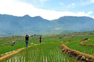 Fancy Sapa Hostel 2