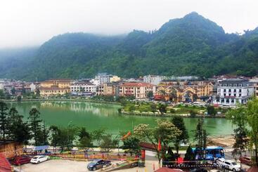 Fancy Sapa Hostel 2