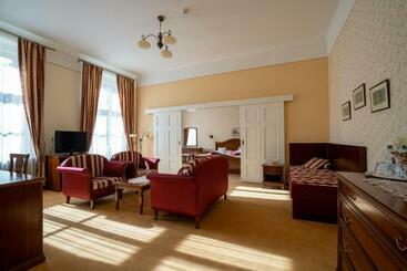هتل Ld Palace Spa & Kur