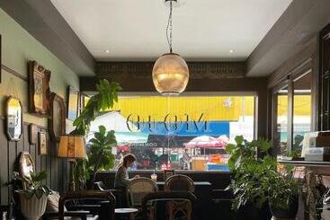 پانسیون Mojo Old Town Phranakorn