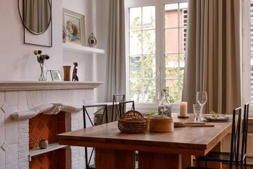 Spacious Apartment In The Heart Of Antwerp