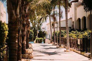 The Salnik Beach Apartment
