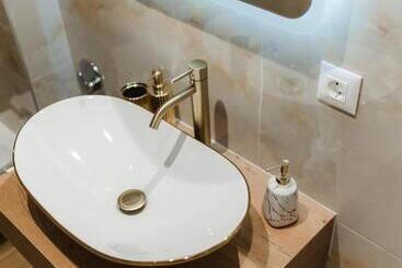 Villa View Mostar With Jacuzzi & Seasonal Heated Pool