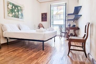 Joivy Vintage And Gorgeous 2 Bed Flat Near Sforzesco Castle