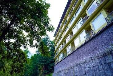 هتل Regenta Place Green Leaf Manali A Centrally Heated Resort
