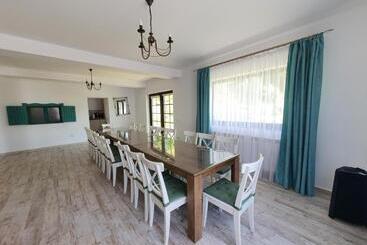 بنسيون Casa Stefan