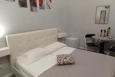 پانسیون Vida Rooms Luxury