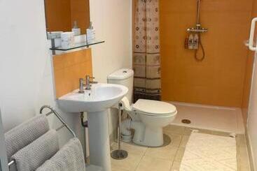 Puffin. Comfortable Annexe Central Falmouth