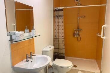 Puffin. Comfortable Annexe Central Falmouth