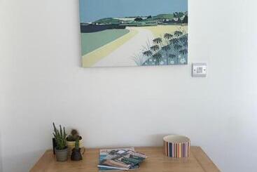 Puffin. Comfortable Annexe Central Falmouth