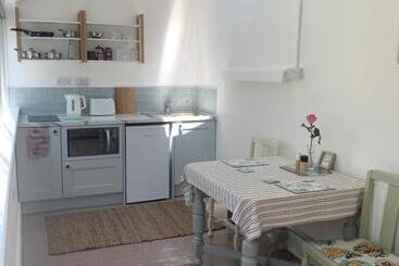 Puffin. Comfortable Annexe Central Falmouth