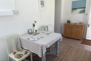 Puffin. Comfortable Annexe Central Falmouth