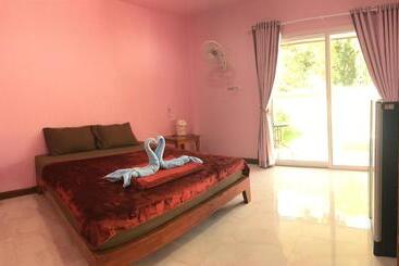 هاستل Pk Family House