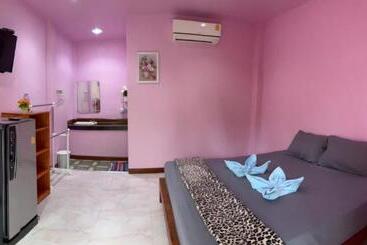 هاستل Pk Family House