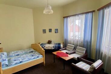 公寓式酒店  Apartma 299