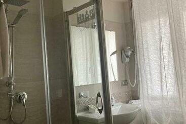 تختخواب و صبحانه A Casa Di Rosy