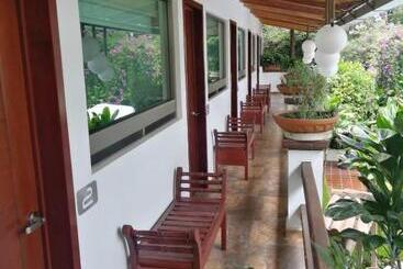 هتل Casa Dalinda
